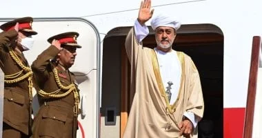 سلطان عُمان يصل باريس غداً لبحث تعزيز العلاقات مع فرنسا في قصر الإليزيه