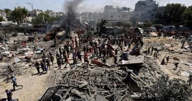 قصف إسرائيلي يستهدف خيمة نازحين في غزة ويصيب عدة فلسطينيين
