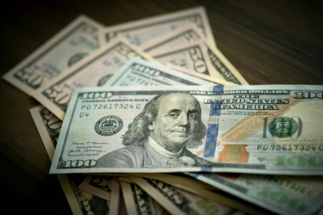 استقرار سعر الدولار أمام الجنيه المصري اليوم: كل ما تحتاج معرفته قبل اتخاذ قرار تغيير العملة