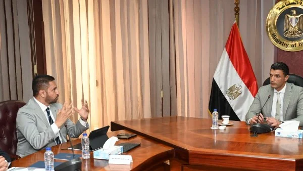 استثمارات بـ30 مليون دولار تعزز توطين تكنولوجيا الإضاءة والطاقة النظيفة وتوفر 1000 فرصة عمل جديدة في مصر