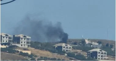 الجيش الإسرائيلي ينفذ غارات على مواقع حزب الله في جنوب لبنان لتعزيز الأمن العسكري