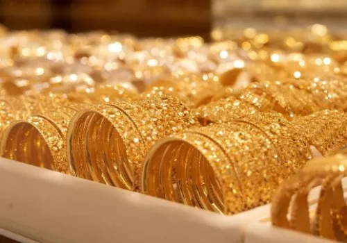 أسعار الذهب تشهد تراجعًا في مصر رغم الارتفاع العالمي: تفاصيل جديدة حول عيار 21