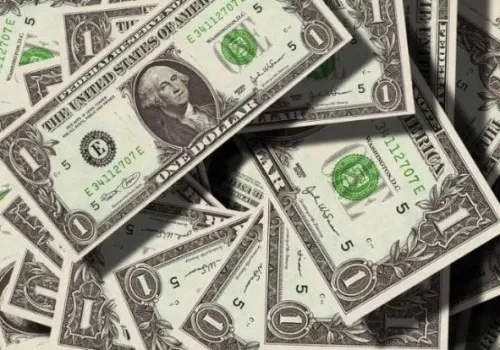 استقرار سعر الدولار في مصر اليوم: هل يستمر الثبات أم نشهد ارتفاعًا جديدًا؟
