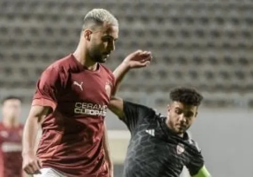 الأهلي في مرمى القرار: هل يواصل بيكهام مشواره مع القلعة الحمراء أم يعود إلى سيراميكا؟