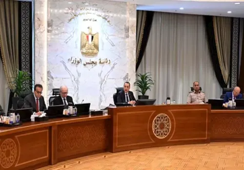 مدبولي: السيسي يبعث برسائل قوية خلال قمة السبع حول الأزمات الإقليمية