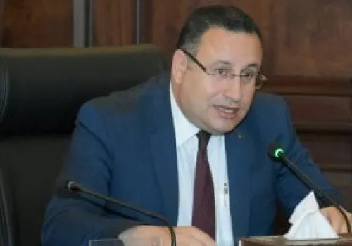 قرارات جمهورية جديدة تعزز القيادات الجامعية في مصر: تعيينات استراتيجية في التعليم العالي