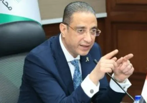 محافظ الجيزة يكشف عن تفوق المدارس الحكومية: أكثر من نصف أوائل الإعدادية من طلابها