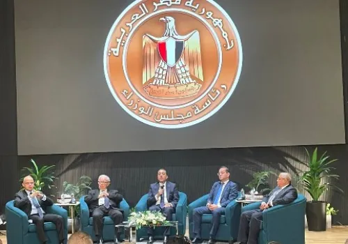 مدبولي: تعزيز دور القطاع الخاص مفتاح تحقيق نمو اقتصادي 7% في مصر