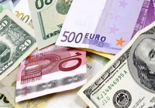 تراجع ملحوظ في أسعار العملات العربية والأجنبية مقابل الجنيه المصري في ختام تعاملات الأربعاء