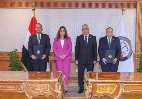 تسليم 52 قطعة أرض للوزارة: خطوة جديدة نحو تعزيز التعاون بين التنمية المحلية والنيابة العامة