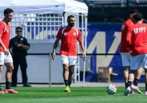 تحركات رياضية هامة في مصر: استعدادات منتخب الفراعنة لمواجهة نيوزيلندا وحل أزمة نادي الزمالك