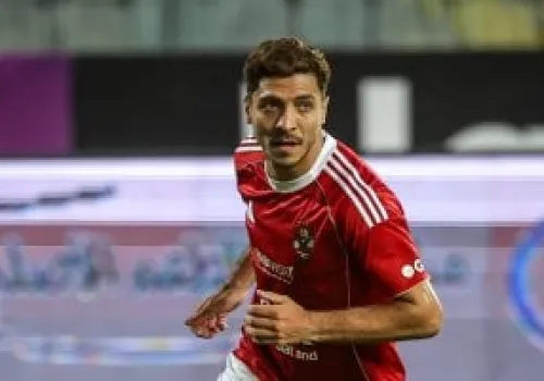 الأهلي يمنح عموتة السلطة لتحديد مستقبل محمد شريف في الموسم المقبل