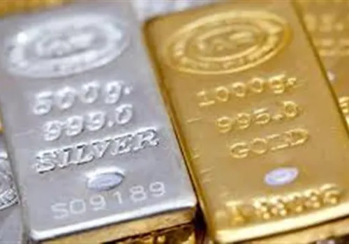 أسعار الذهب والفضة تتهاوى بعد اجتماع الفيدرالي: انخفاضات قياسية تعكس تأثير السياسة النقدية