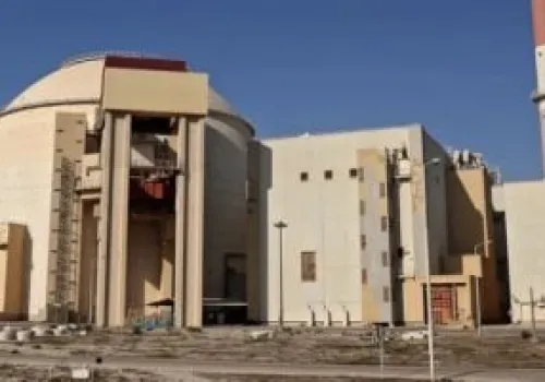 روسيا تؤكد التزامها بمشروع محطة بوشهر النووية في إيران رغم التحديات المالية