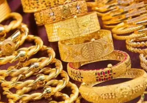 انخفاض مفاجئ في أسعار الذهب بمصر مع بداية تعاملات الخميس وعيار 21 يسجل 6160 جنيهًا