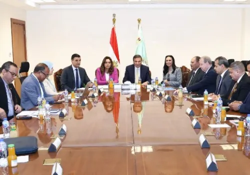 تنسيق وزاري رفيع المستوى لوضع خطة تنفيذية لمبادرة "القرية المنتجة" في مصر