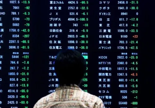 ارتفاع الأسهم الآسيوية بفضل اتفاق تاريخي بين واشنطن وطهران