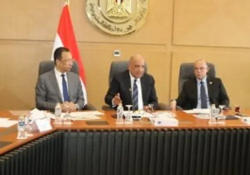 اجتماع وزاري في العاصمة الإدارية لوضع استراتيجية وطنية لصناعة مراكز البيانات في مصر