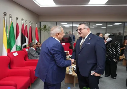 البورصة المصرية تطلق مبادرة تدريبية لأوائل خريجي الجامعات لتعزيز جاهزيتهم لسوق العمل
