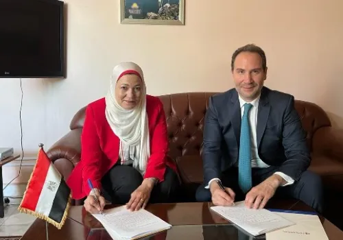 مصر تطلق وثيقة تأمين طبية واجتماعية خاصة للعمالة المصرية في لبنان لتعزيز الأمان والاستقرار