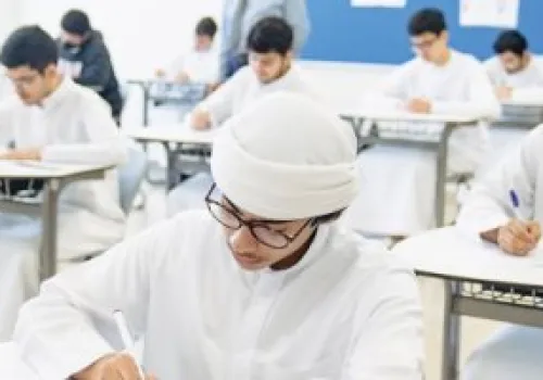 امتحانات نهاية العام في الإمارات تبدأ 24 يونيو: تفاصيل جدول الاختبارات للطلاب من الصف الخامس إلى الثاني عشر