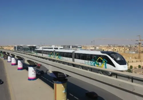 المونوريل في القاهرة: ثورة جديدة تقلص زمن الرحلات إلى النصف وتخفف الزحام