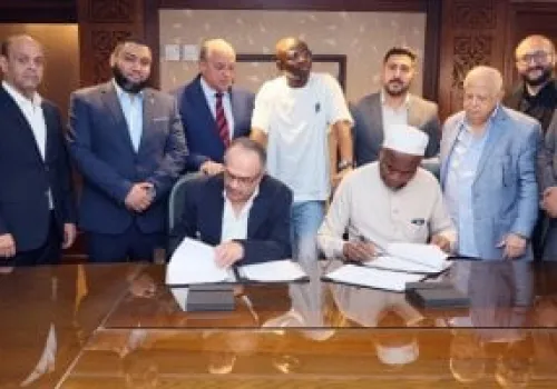 المقاولون العرب تعزز وجودها في غانا بعقد لتوسعة مسجد يتسع لـ1100 مصل