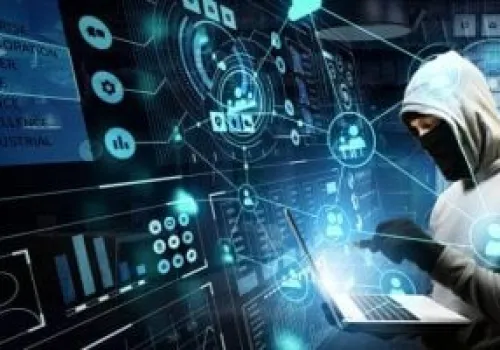الإمارات تحدد 15 عاماً كحد أدنى لسن مستخدمي منصات التواصل الاجتماعي لتعزيز سلامة الأطفال الرقمية