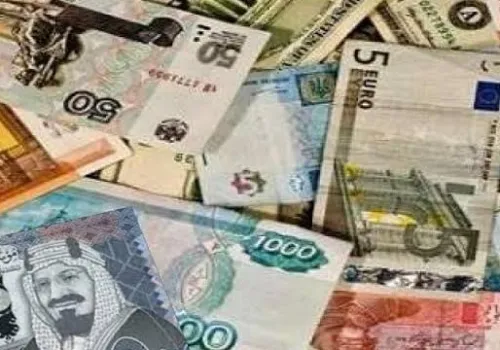 استقرار أسعار العملات العربية مقابل الجنيه المصري مساء اليوم: الريال السعودي عند 13.2 جنيه والدينار الكويتي 162.3 جنيه