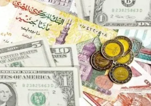 استقرار ملحوظ في أسعار العملات أمام الجنيه المصري اليوم السبت: الدولار والإسترليني والريال يحافظون على مستوياتهم