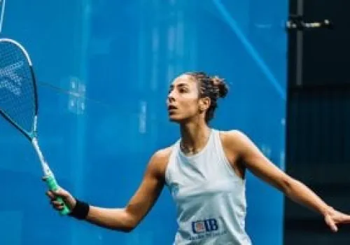 هانيا الحمامي تستعد لمواجهة بطلة ماليزيا في نهائي بطولة العظماء الثمانية للاسكواش بالعاصمة باريس