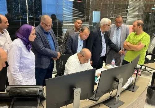 وزير الكهرباء يتفقد المركز القومي للتحكم في الطاقة ويبحث استراتيجيات تعزيز كفاءة الشبكة الكهربائية
