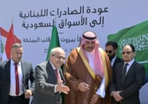 لبنان يطلق أولى صادراته إلى السعودية: نواف سلام يؤكد التزامه بعدم السماح بأي ضرر للأشقاء