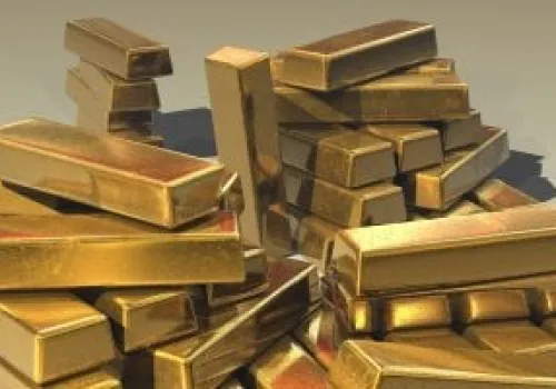 استقرار أسعار الذهب في مصر اليوم: عيار 24 يسجل 6903 جنيهات بدون مصنعية