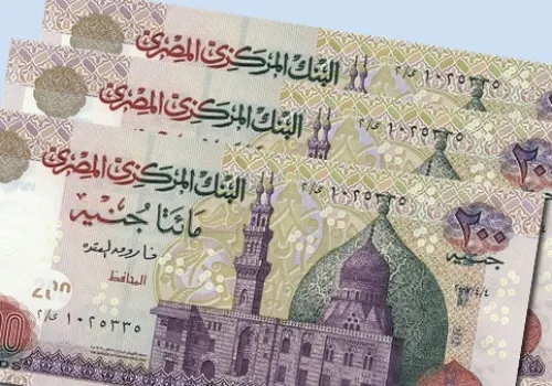 البنك الأهلي المصري يرفع الفائدة على شهاداته الادخارية وسط تراجع أسعار الذهب: تفاصيل جديدة