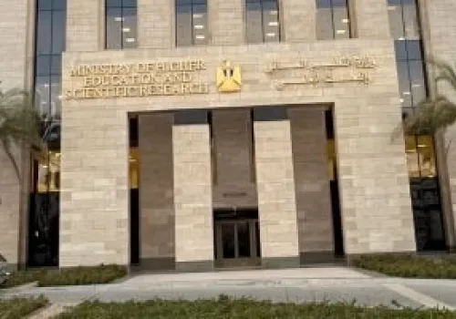 غرف عمليات لمتابعة امتحانات الثانوية العامة في مصر: استعدادات مكثفة لضمان سير الامتحانات بسلاسة