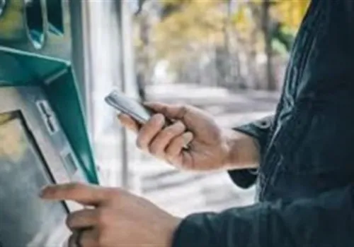تجنب 7 أخطاء شائعة في استخدام بطاقات الائتمان لحماية ميزانيتك من الديون