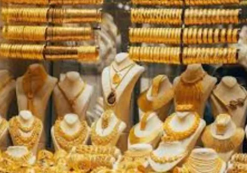 استقرار سعر الذهب في مصر عند 6025 جنيهاً لعيار 21 في بداية تعاملات الأحد