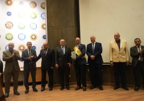 نائب وزير المالية يكرم الأمهات المثاليات والموظفين المتميزين في خطوة لتعزيز ثقافة التقدير والتحفيز