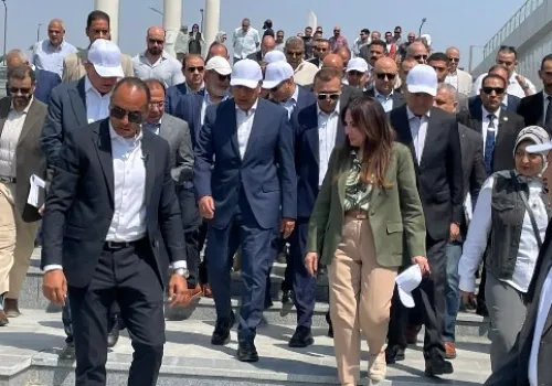 مدبولي يتفقد تقدم مشروع تلال الفسطاط ويشيد بتحويل مصر القديمة إلى وجهة ثقافية وسياحية