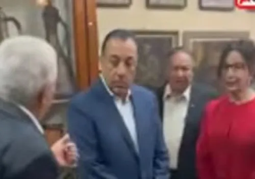 رئيس الوزراء يتفقد مقتنيات تاريخية نادرة في متحف مجلس الشيوخ: جولة مميزة تشمل دولاب الملك فاروق