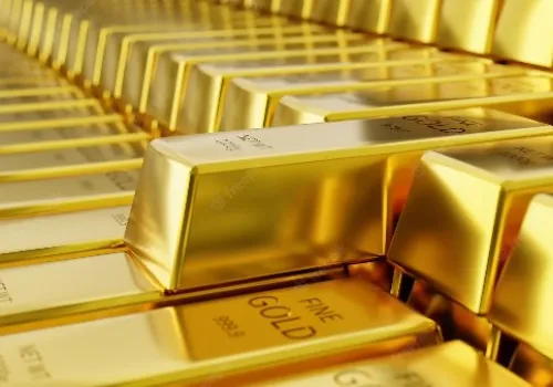 انخفاض ملحوظ في أسعار الذهب والفضة بأكثر من 2% بفعل قوة الدولار الأمريكي