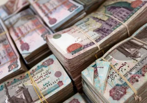 توقعات أسعار الفائدة وتأثيرها على شهادات الادخار في بنك مصر والبنك الأهلي قبل اجتماع المركزي