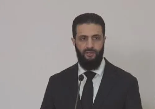 أحمد الشرع يرد على تصريحات ترامب: لبنان بحاجة إلى حلول جديدة لحل الأزمة السياسية