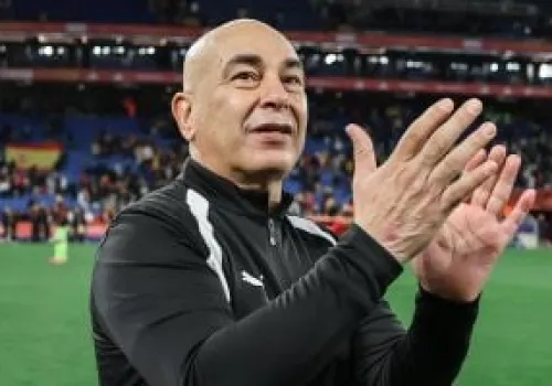 حسام حسن يشيد بدعم الرئيس السيسي للمنتخب المصري: التهنئة كانت دافعًا ساحرًا للنجاح
