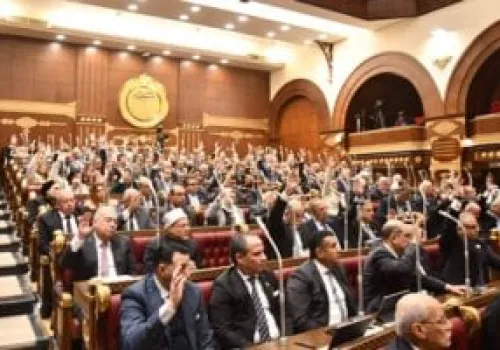 رئيس مجلس الشيوخ يهنئ الأمة العربية والإسلامية بمناسبة العام الهجري الجديد ويؤكد على قيم التجديد والأمل
