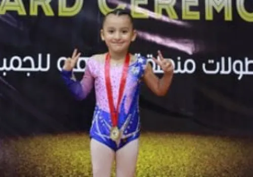 فيروز عبدالهادي تحقق ذهبية الجمباز الأيروبيك في القاهرة وسط منافسة شرسة من الأندية المصرية