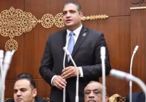 النائب عماد خليل: أهمية دراسة الأثر التشريعي لقانون الشركات لتحسين بيئة الاستثمار في مصر