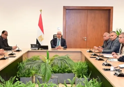 وزير الري: تعزيز جاهزية الوزارة لمواجهة الأزمات والطوارئ في إطار جهود الدولة