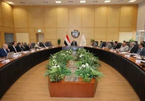 ارتفاع إيرادات السكك الحديدية المصرية إلى 543.9 مليون جنيه في 2025 تحت إشراف وزير النقل
